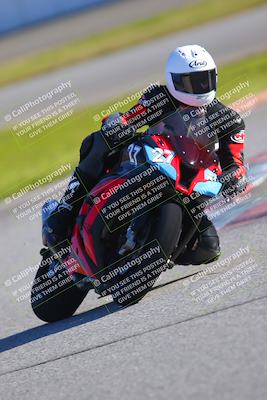 media/Jan-20-2023-Fastrack Riders (Fri) [[f2ad32aba3]]/Private/session 5 turn 13/